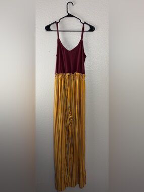 No Comment NY-LA Burgundy/Yellow Stripe Sleeveless Jumper Size M